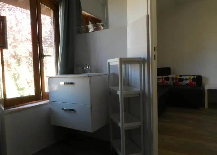 Chatrou Chatelraould-Saint-Louvent